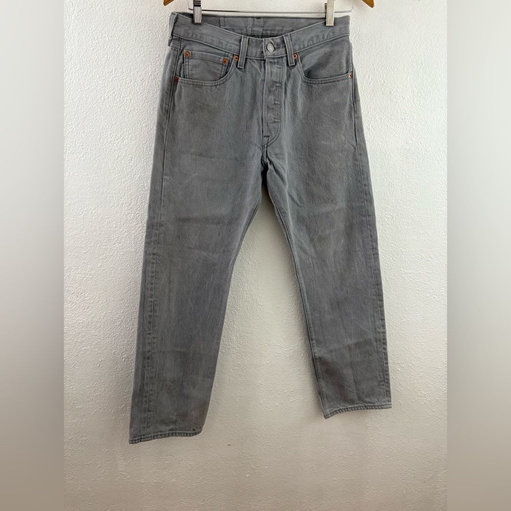 Levi’s 501 Classic Gray straight fit Jeans W32 L32